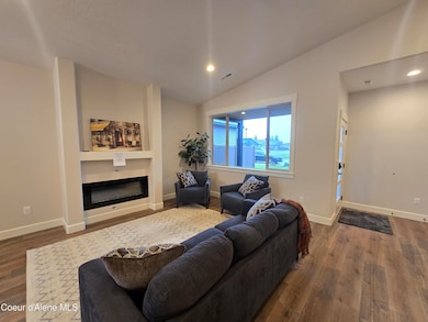 8675 W Hood St, Rathdrum, ID 83858 - photo 3