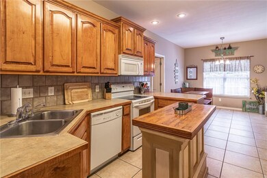 73 Overton Dr, Bella Vista, AR 72714 - photo 7