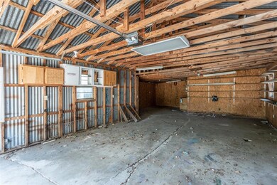 1015 N Dixon St, Gainesville, TX 76240 - photo 6