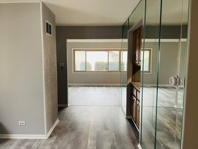 3401 Chambord Ln, Hazel Crest, IL 60429 - photo 5