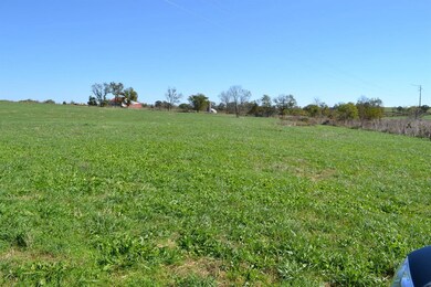 679 Cole Ln, Harrodsburg, KY 40330 - photo 5