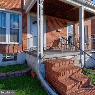 7817 Saint Fabian Ln, Dundalk, MD 21222 - photo 2