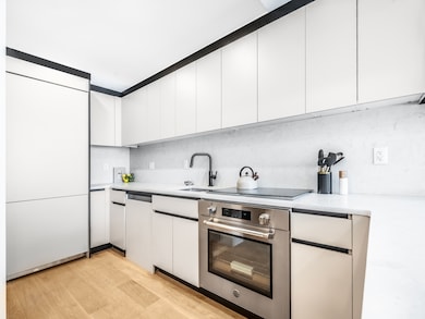 197 Pulaski St unit 3-A, Brooklyn, NY 11206 - photo 4