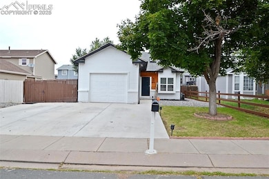 4640 Spacewalk Way, Colorado Springs, CO 80916 - photo 2