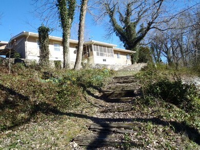 212 S Linda Dr, Shelbyville, TN 37160 - photo 5