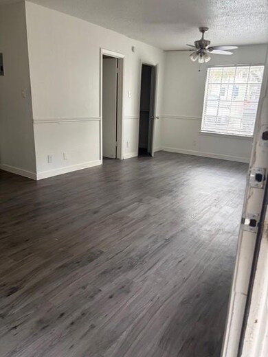 1300 Parker Ln unit 110, Austin, TX 78741 - photo 2