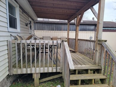 13 Whitney Ave, Binghamton, NY 13901 - photo 2