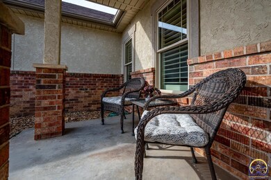 6244 SW 39th Ct, Topeka, KS 66610 - photo 4