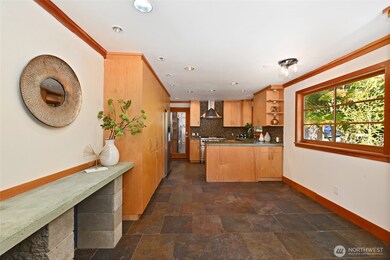 3911 88th Ave SE, Mercer Island, WA 98040 - photo 6