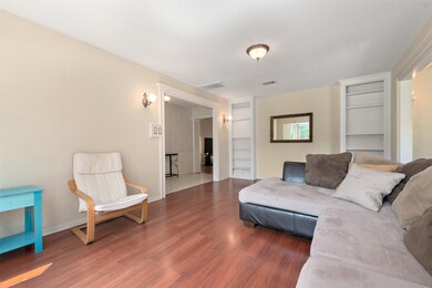 8019 Green Lawn Dr, Houston, TX 77088 - photo 3