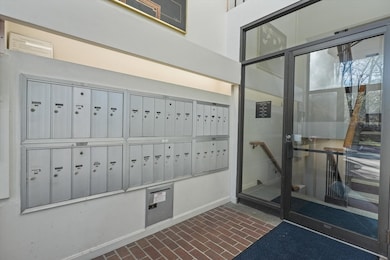 9 Ledgewood Way unit 6, Peabody, MA 01960 - photo 4