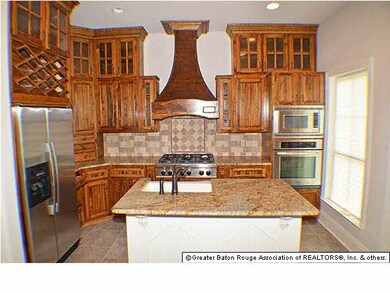 Space for Bar Stools at Island