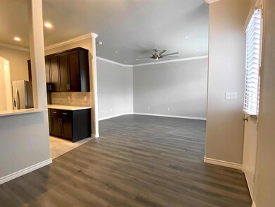 808 E 6th St, Bonham, TX 75418 - photo 5