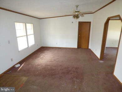 17101 Miner Ave, Williamsport, MD 21795 - photo 6