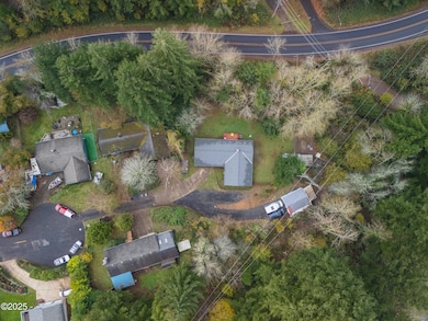 1829 SE Emerald Ct, Toledo, OR 97391 - photo 2