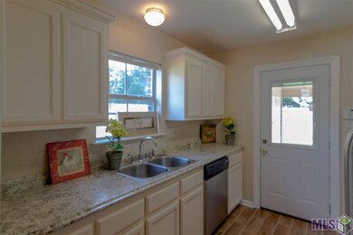 All stainless appliances, granite counters! what m