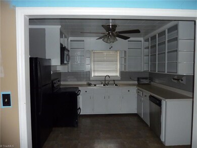 400 Paul St, High Point, NC 27263 - photo 3