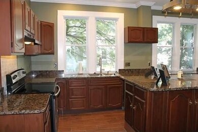 83 Bowdoin St, Springfield, MA 01109 - photo 3