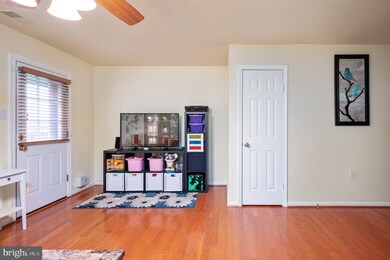 7288 Saint Johns Ct, Manassas, VA 20109 - photo 5