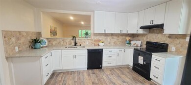 1307 Whaley Dr, Gainesville, TX 76240 - photo 4