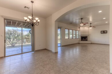 12 Dining Room photo a