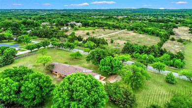 229 Glenwood Dr, Denison, TX 75020 - photo 3