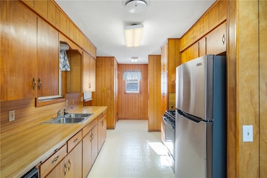 306 Poor Farm Rd, Caldwell, TX 77836 - photo 7