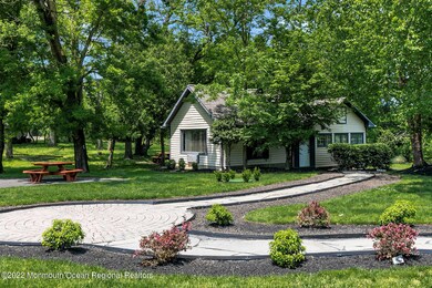 102 Long Bridge Rd, Colts Neck, NJ 07722 - photo 7