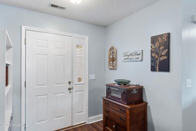 05 Interior Entry