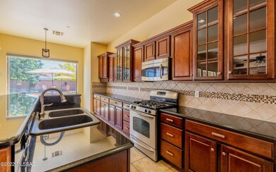 Gourmet Kitchen