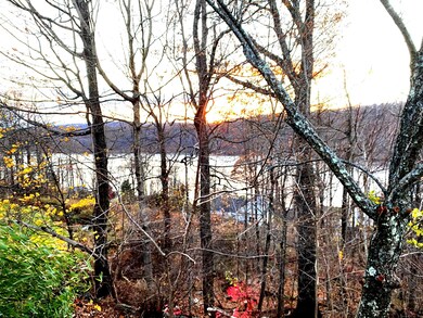 Candlewood Lake View West