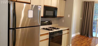 3121 Cypress Ct, Monmouth Junction, NJ 08852 - photo 6