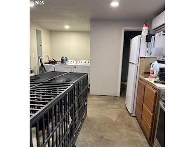 48232 Westoak Rd, Westfir, OR 97492 - photo 7