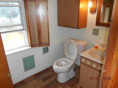 1218 Hawk St, Toledo, OH 43612 - photo 5