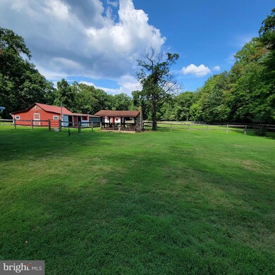 1124 Black Gap Rd, Fayetteville, PA 17222 - photo 4