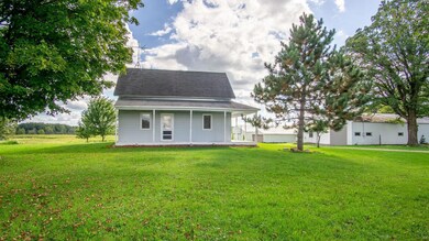 230 1st Ave E, Clear Lake, WI 54005 - photo 4