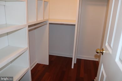 911 Tipton Rd, Middle River, MD 21220 - photo 7