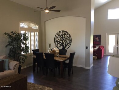 5251 N Spring Pointe Pl - formal dining