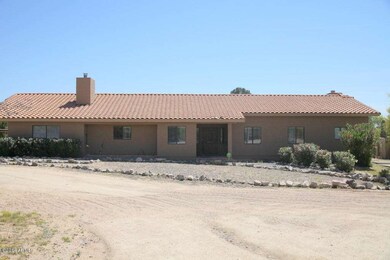 Main House (Alternate)