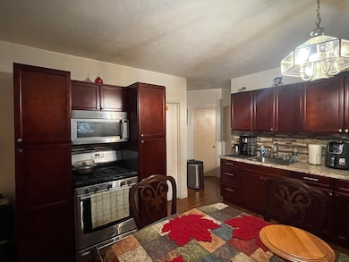 183 Everett St, Southbridge, MA 01550 - photo 4