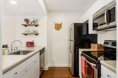 003_634f6777_g hyacinth ln-11