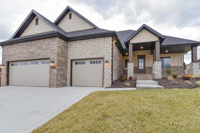 1443 N Rich Hill Cir, Nixa, MO 65714 - photo 2