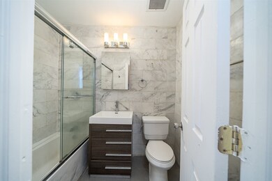 163 Baldwin Ave unit 4, Jersey City, NJ 07306 - photo 6