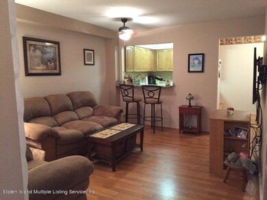 22A Croft Ct, Staten Island, NY 10306 - photo 6