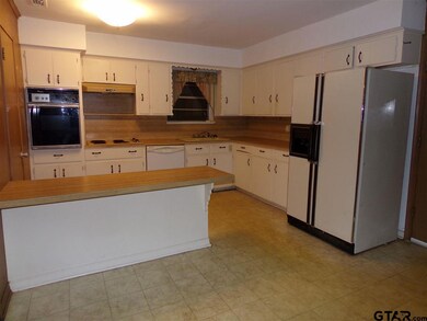 3144 3144 Colgate Ave, Tyler, TX 75701 - photo 3