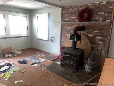 51 N Cliff St, Norwich, CT 06360 - photo 4