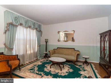 1229 Diamond St, Sellersville, PA 18960 - photo 5