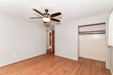 514 Kentucky Ave, Plainfield, IN 46168 - photo 7