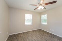 19188 Oakdale Ct, Magnolia, TX 77355 - photo 7