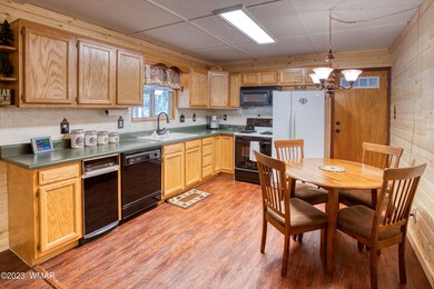 Kitchen 2129 Chevelon Rd